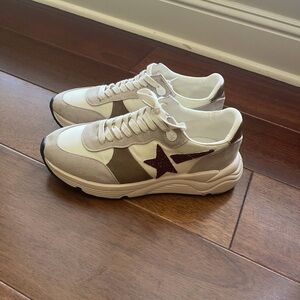Golden Goose White and Brown Sneakers purple cream